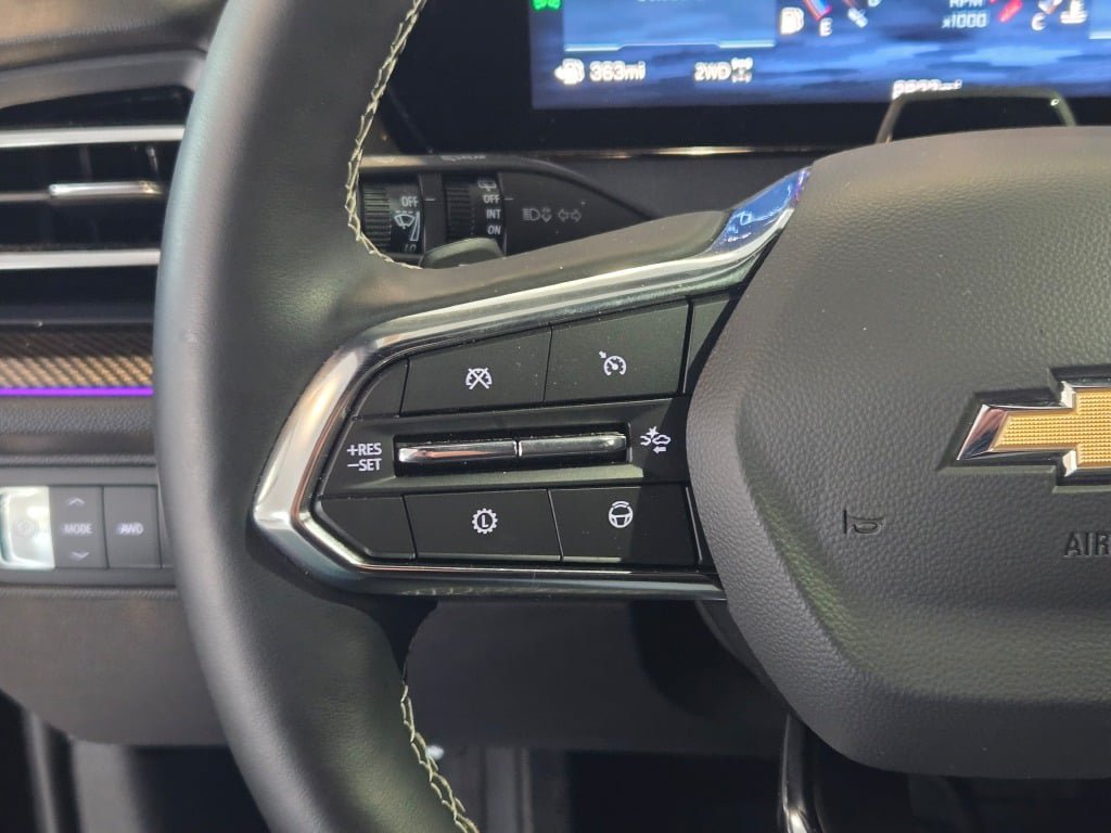 Used 2026 Chevrolet Traverse High Country w/ LPO, Floor Liner Package AWD/4WD image 30