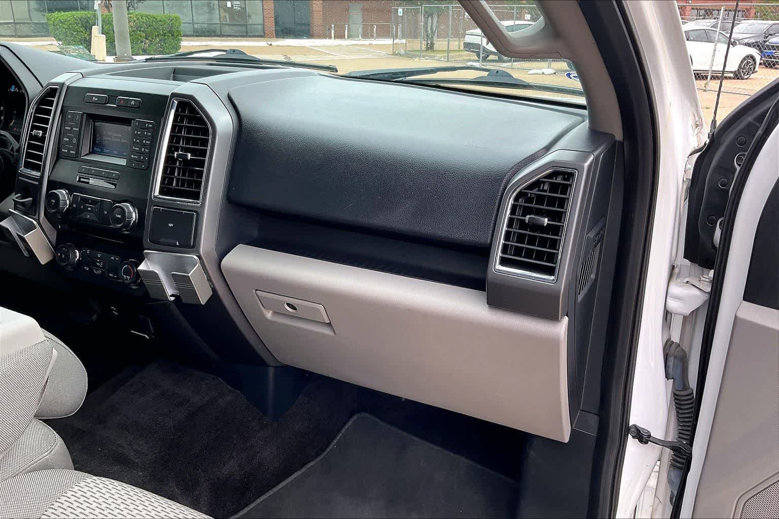 Used 2016 Ford F150 XLT w/ Equipment Group 301A Mid RWD image 23