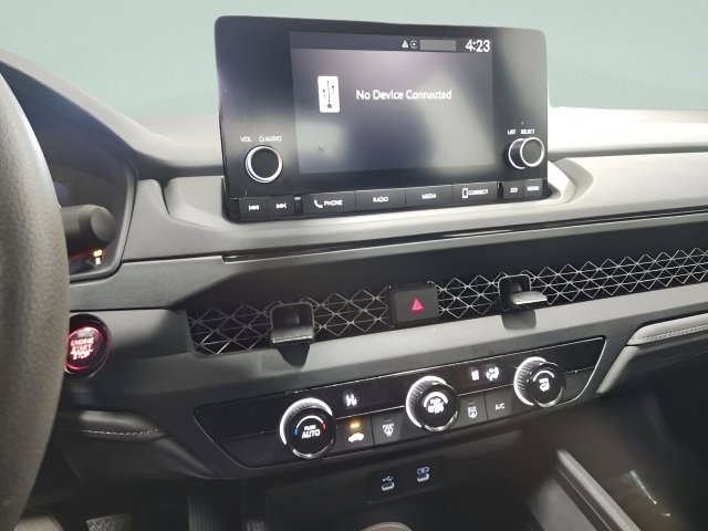 Used 2023 Honda Accord LX image 28