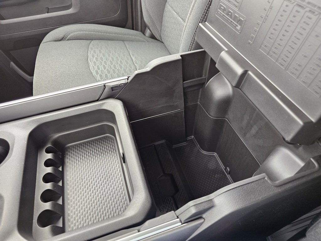 New 2025 RAM 3500 Big Horn image 45