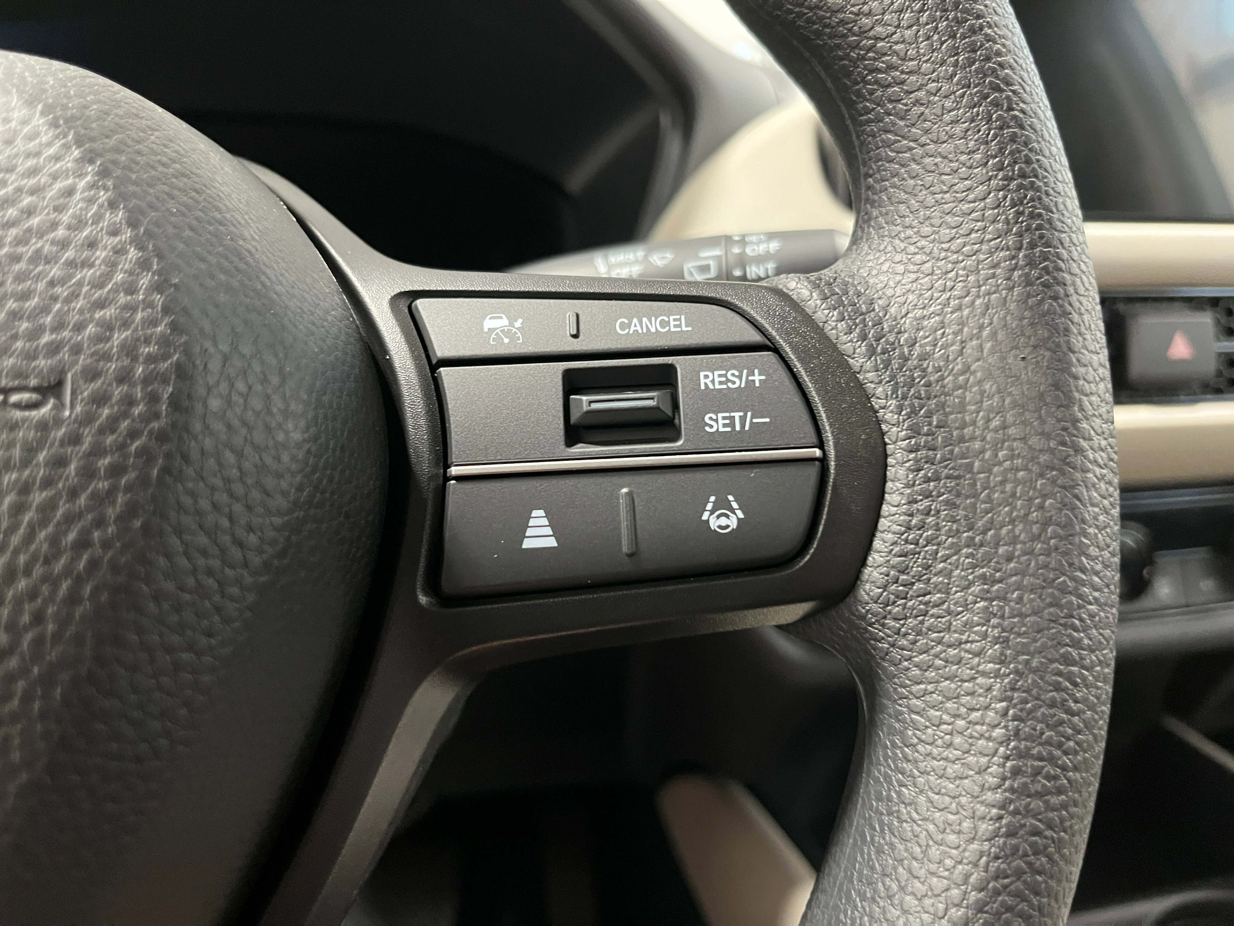 New 2026 Honda HR-V LX image 17