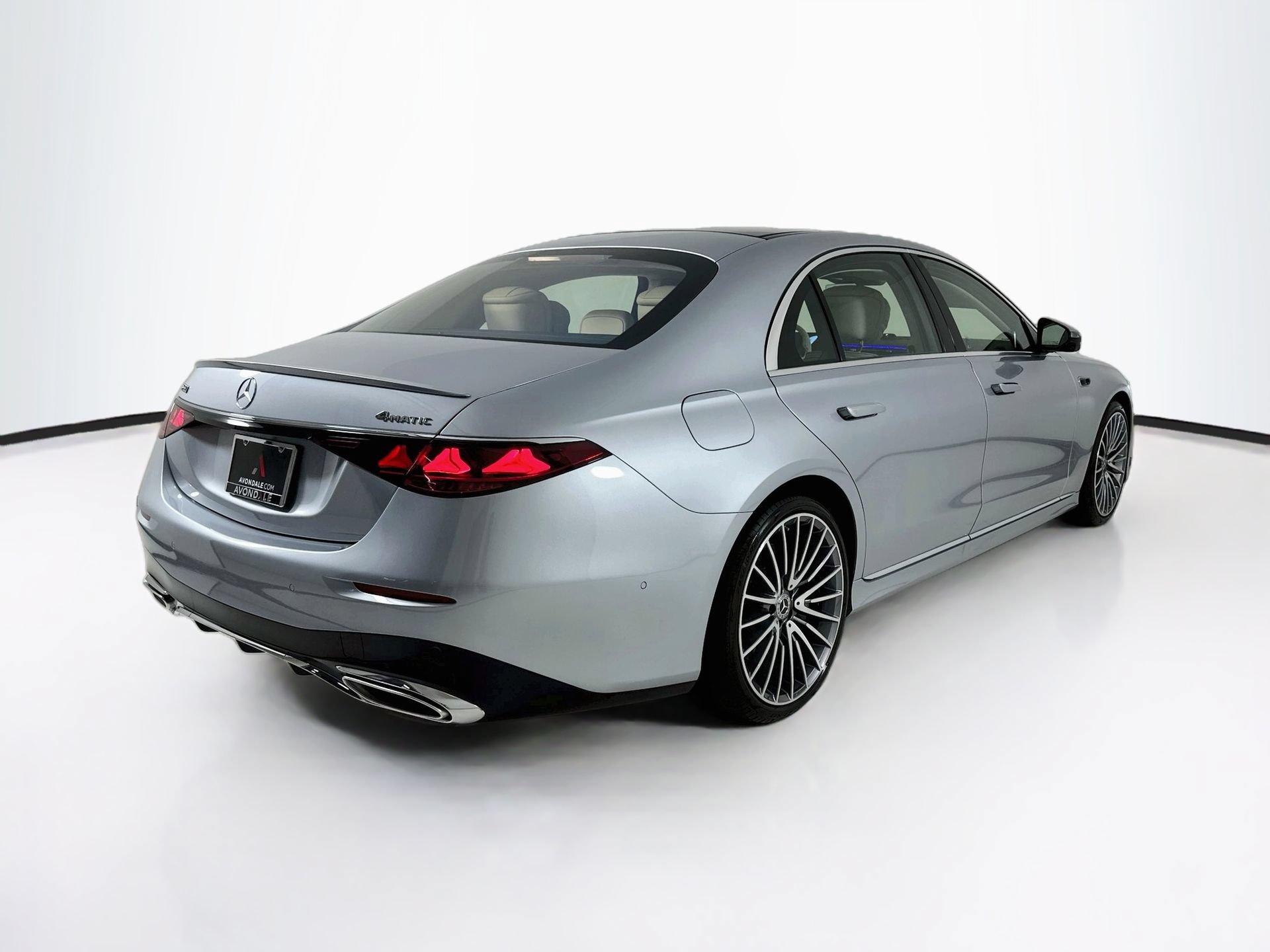 New 2027 Mercedes-Benz S 580 4MATIC Sedan image 8