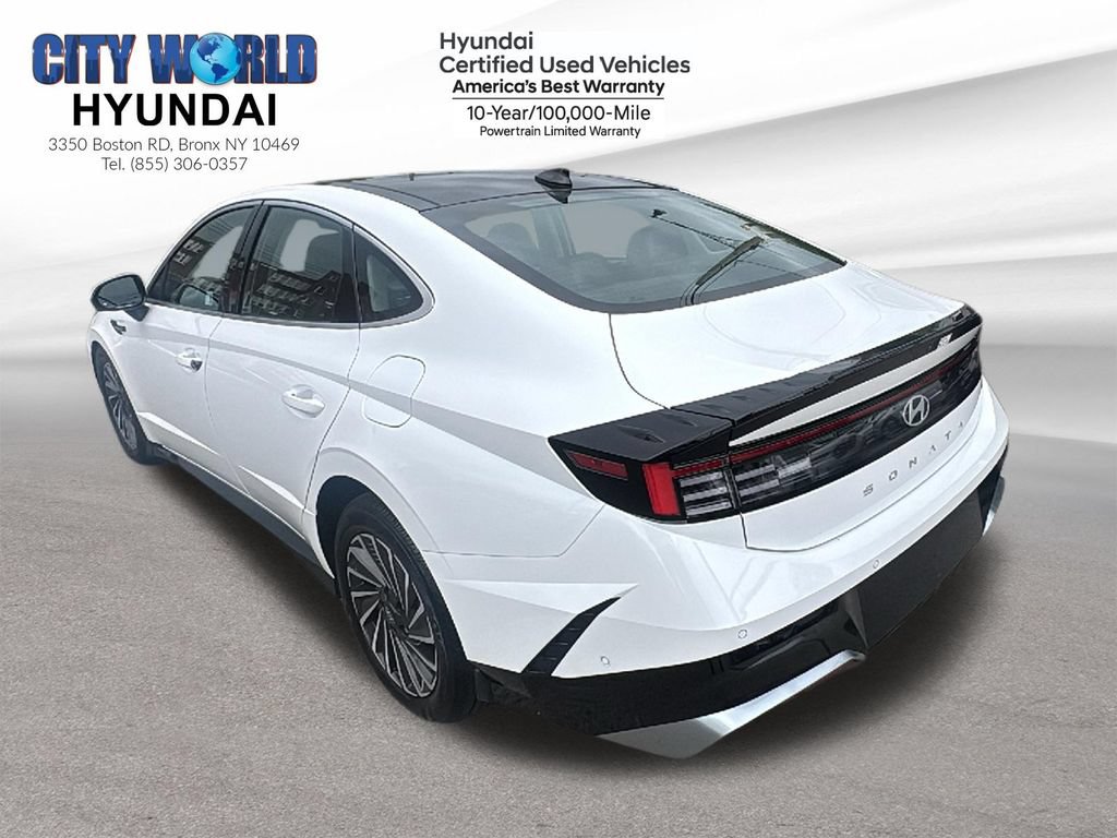 Used 2025 Hyundai Sonata Limited FWD image 3