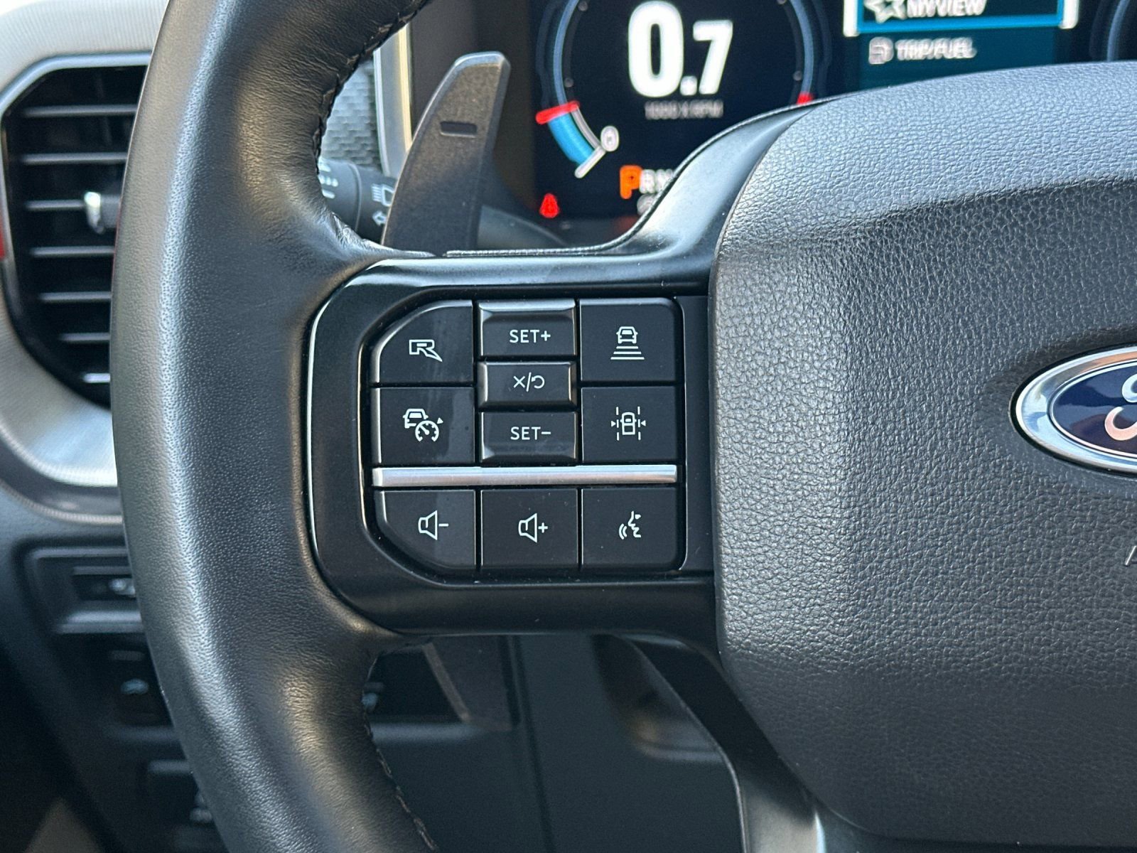 Used 2023 Ford F150 Raptor w/ Raptor Carbon Fiber Package image 28