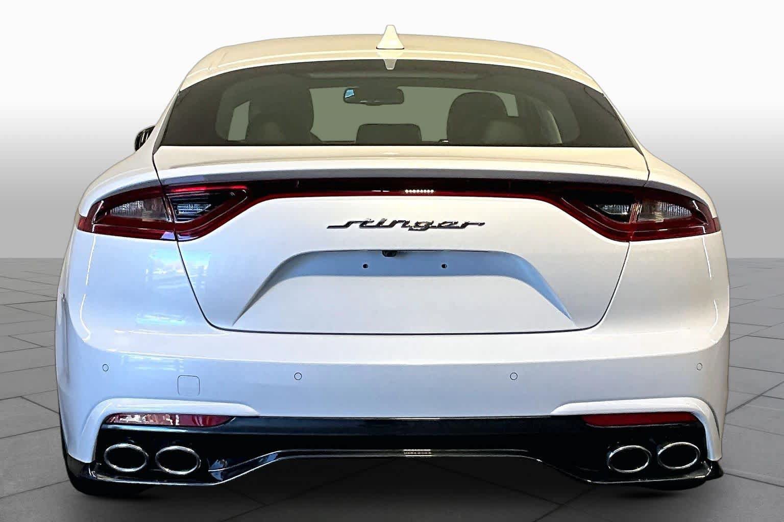 Used 2019 Kia Stinger RWD image 5