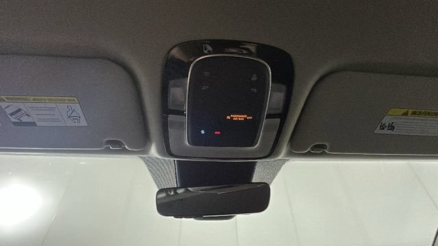 Used 2021 Hyundai Santa Fe SEL w/ Convenience Package FWD image 24