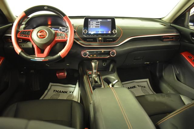 Used 2020 Nissan Altima 2.5 SR FWD image 27