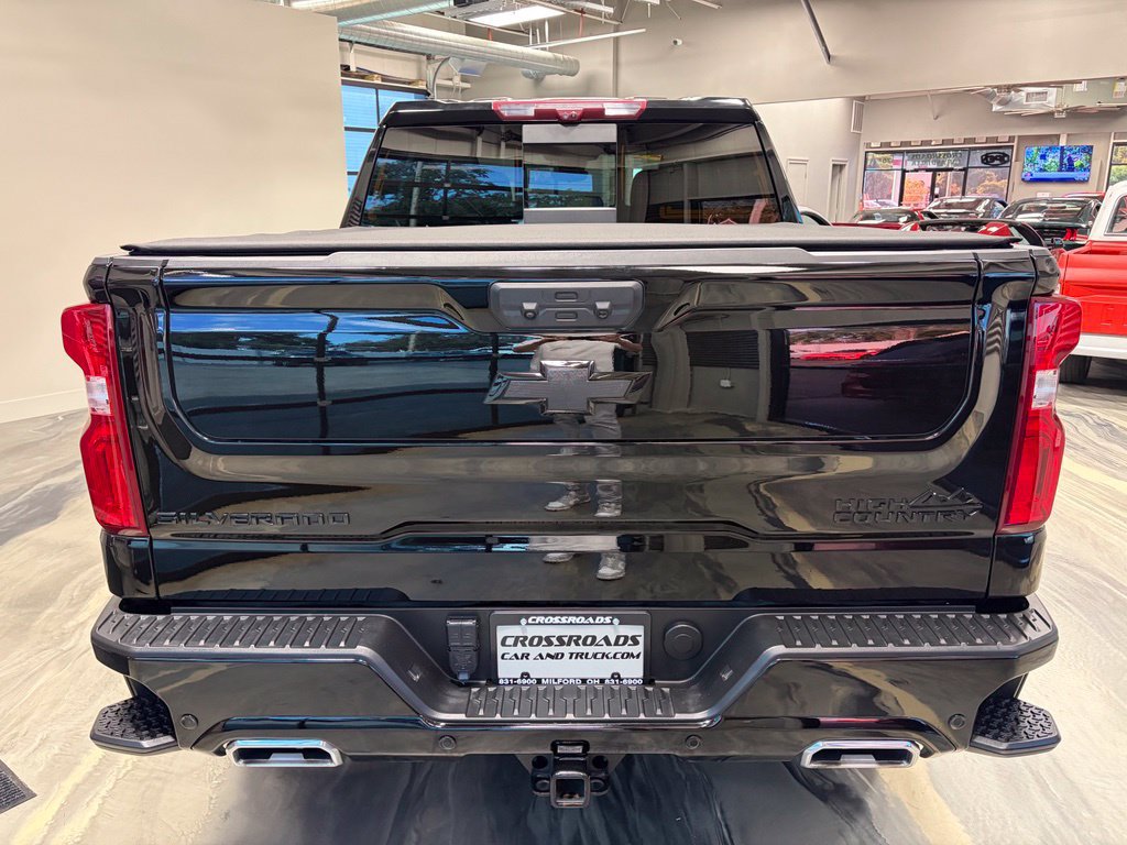 Used 2024 Chevrolet Silverado 1500 High Country AWD/4WD image 41