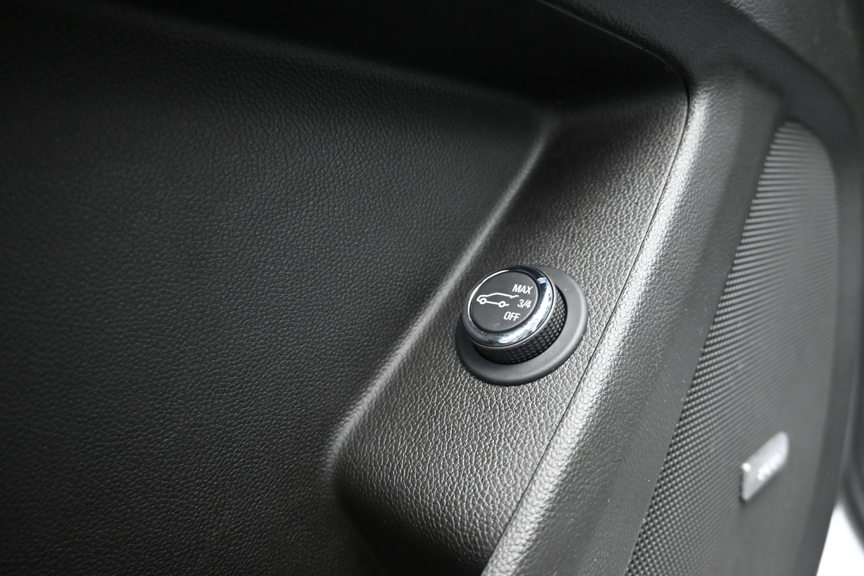 Certified 2023 Chevrolet Traverse RS AWD/4WD image 30