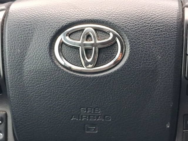 Used 2018 Toyota Tacoma TRD Off-Road AWD/4WD image 13