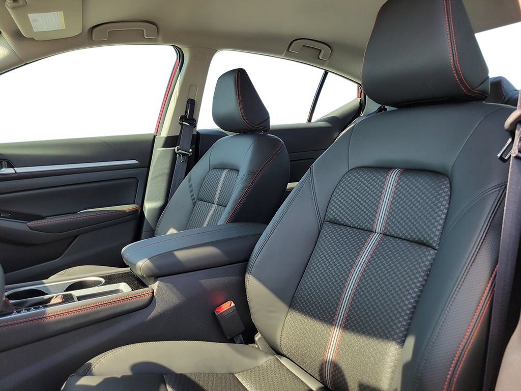 New 2026 Nissan Altima 2.5 SR FWD image 29