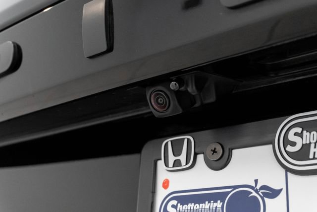 Used 2024 Honda Pilot Touring image 11