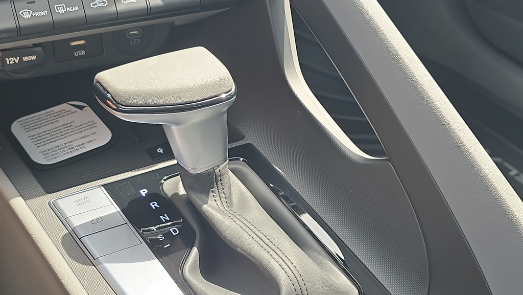 New 2026 Hyundai Elantra Sport FWD image 22