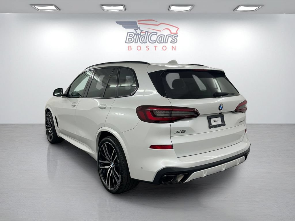Used 2022 BMW X5 xDrive40i w/ M Sport Package AWD/4WD image 6