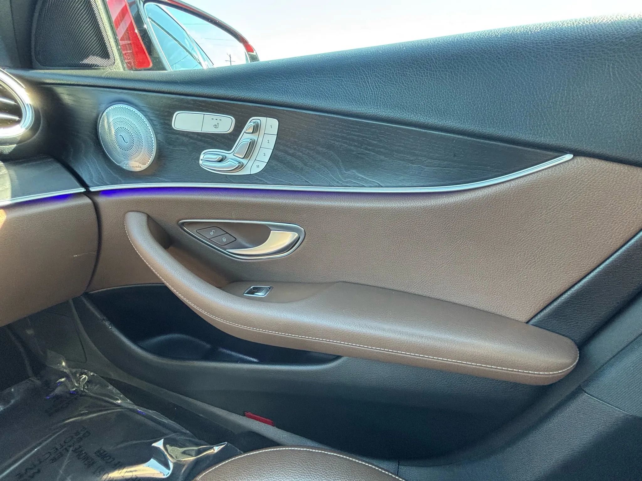 Used 2017 Mercedes-Benz E 300 image 16