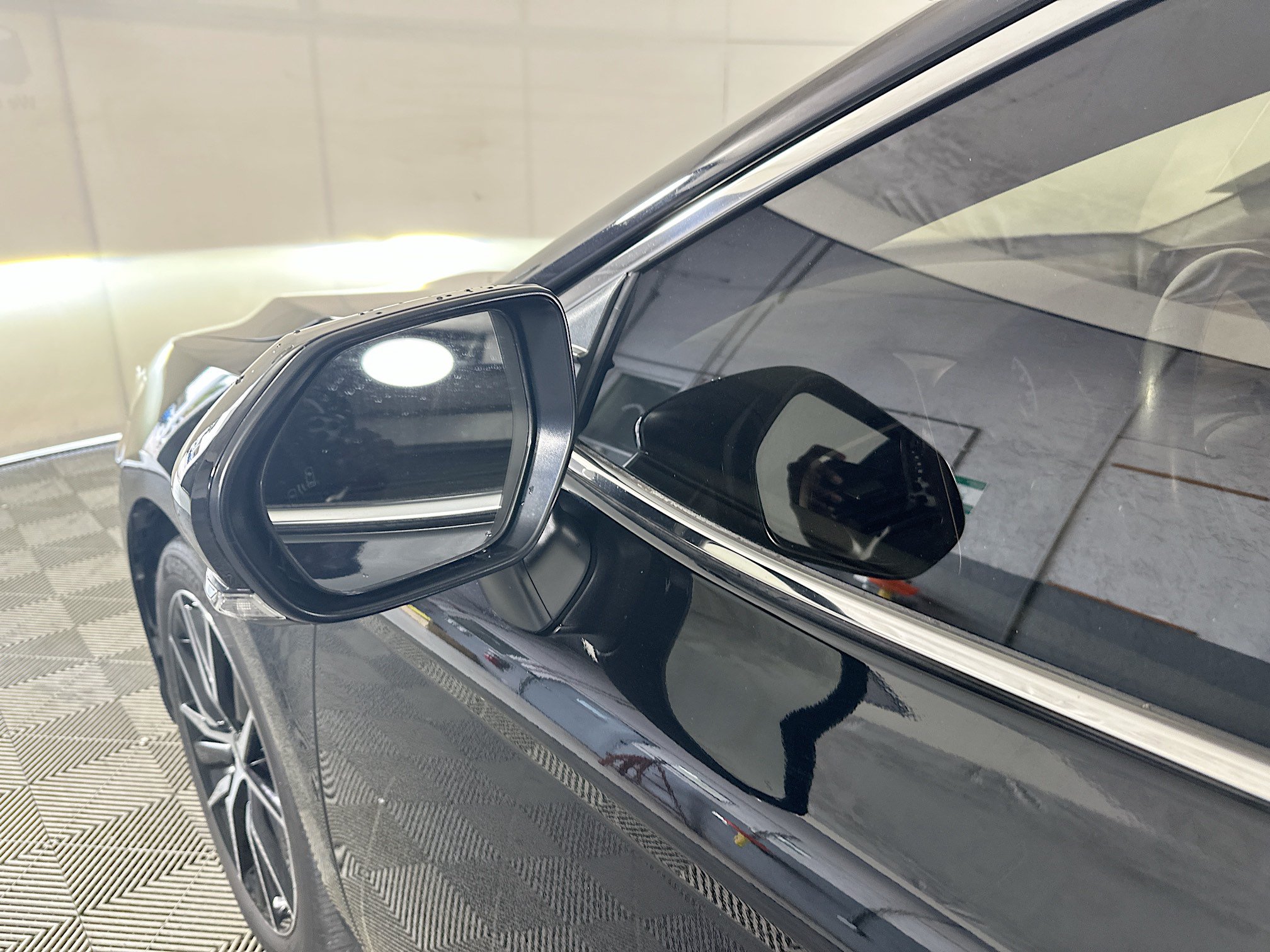 Used 2023 Toyota Camry SE w/ Audio Upgrade Package FWD image 10