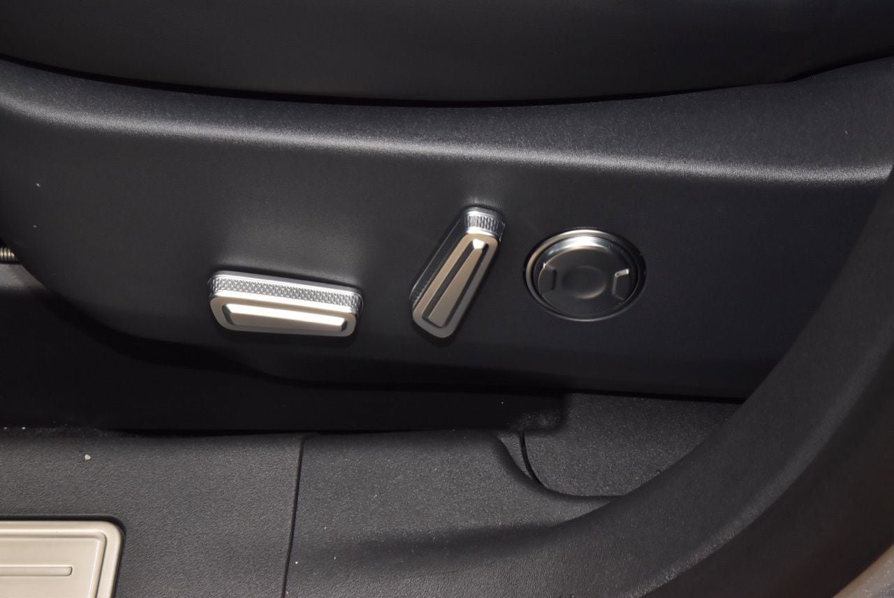 New 2026 Lincoln Nautilus Reserve w/ Jet Appearance Package AWD/4WD image 45