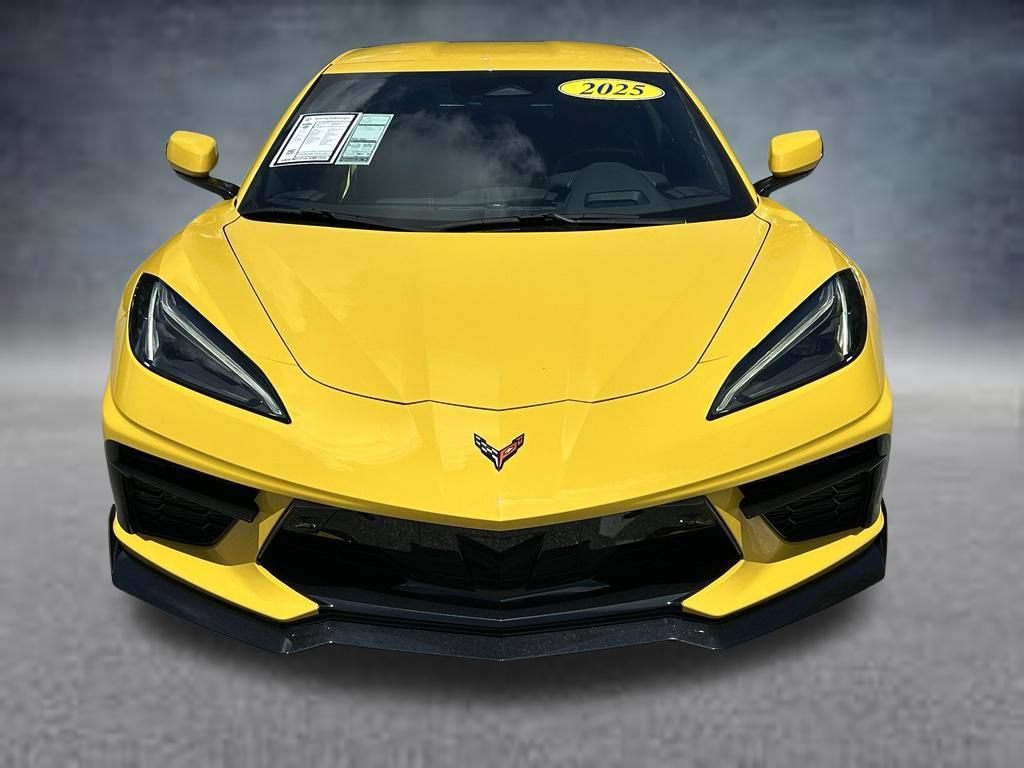 Used 2025 Chevrolet Corvette Stingray Preferred Cpe w/ Z51 Performance Package RWD image 2