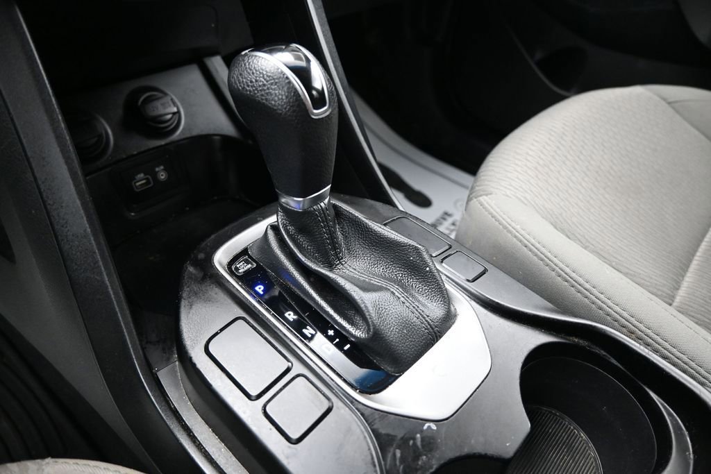 Used 2018 Hyundai Santa Fe Sport FWD image 21