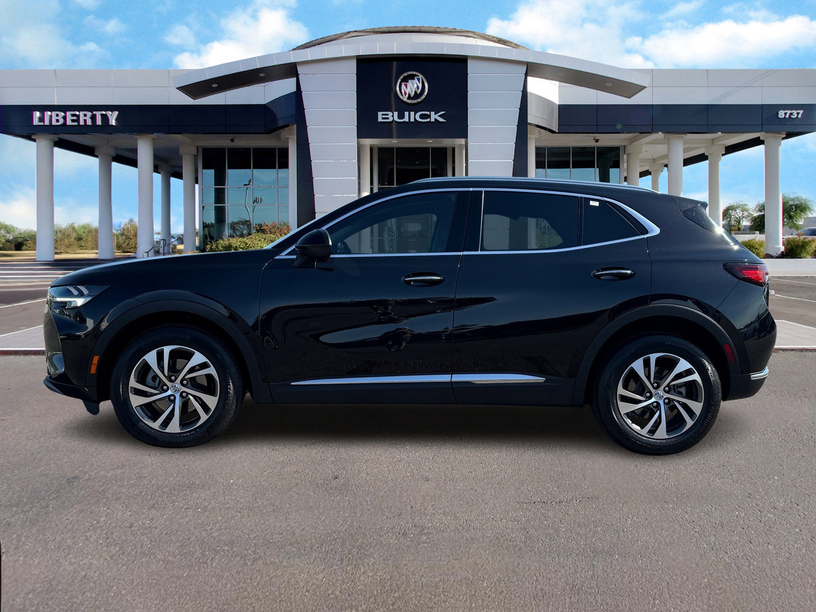 Used 2023 Buick Envision Essence image 6