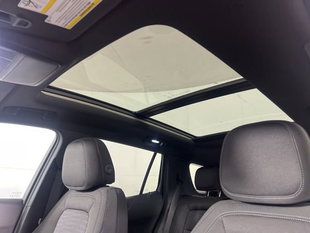 New 2026 Chevrolet Equinox LT w/ LPO, Floor Liner Package image 13