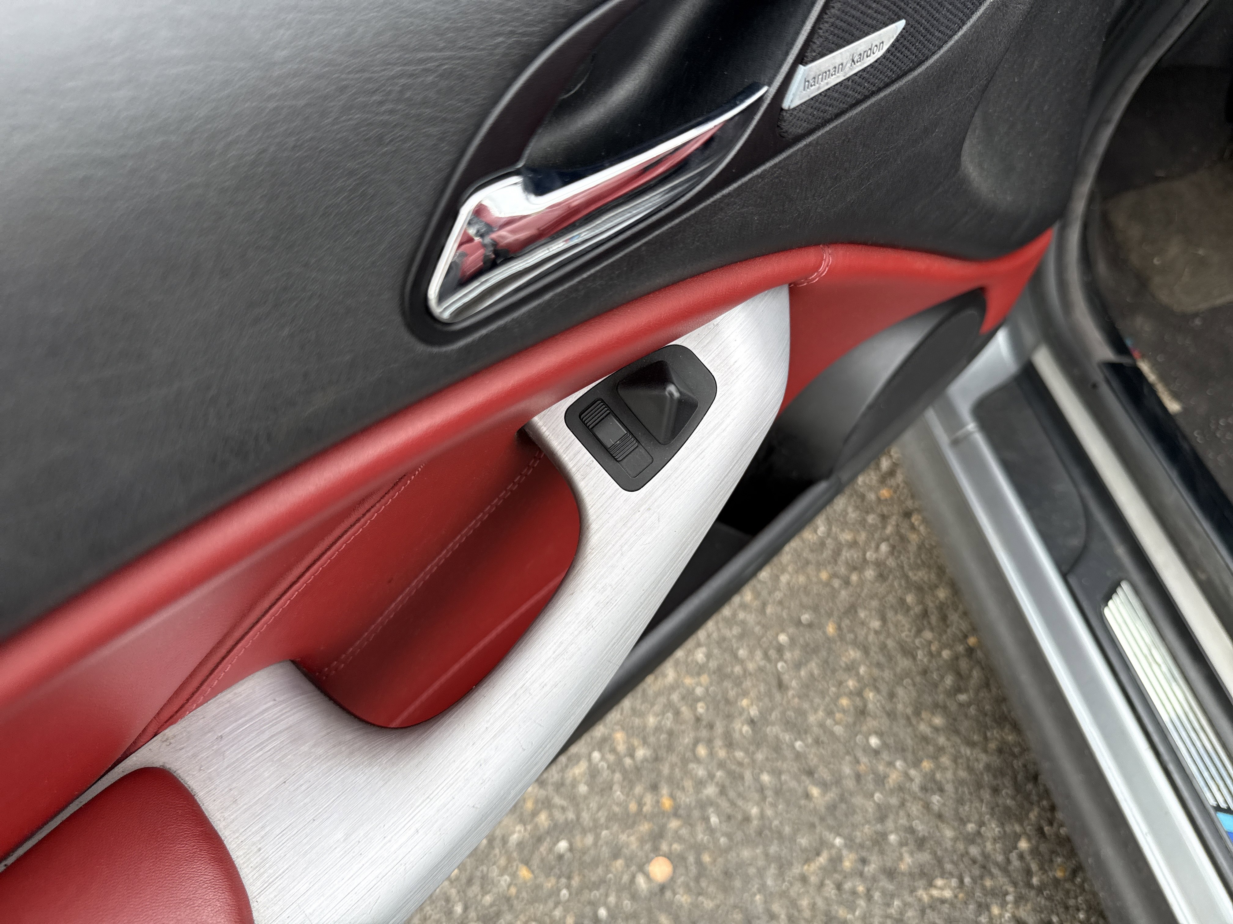 Used 2006 BMW M3 Convertible RWD image 14