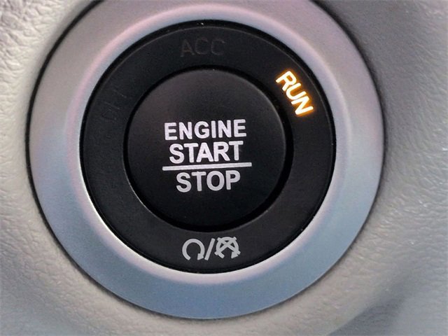 Used 2024 Chrysler Pacifica Touring-L image 20