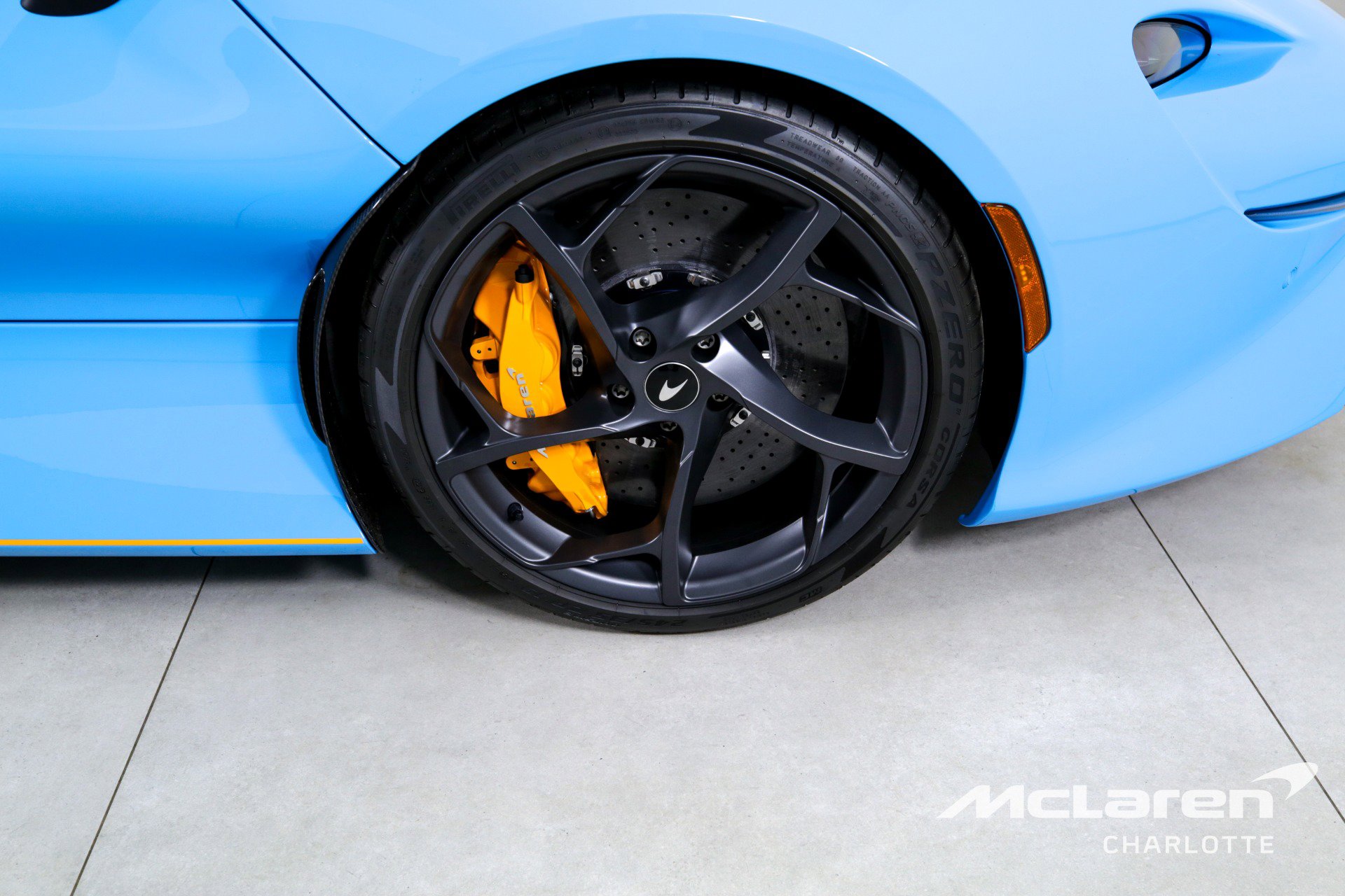 Used 2021 McLaren Elva image 23