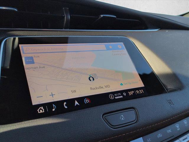 Used 2021 Cadillac XT4 Premium Luxury image 13