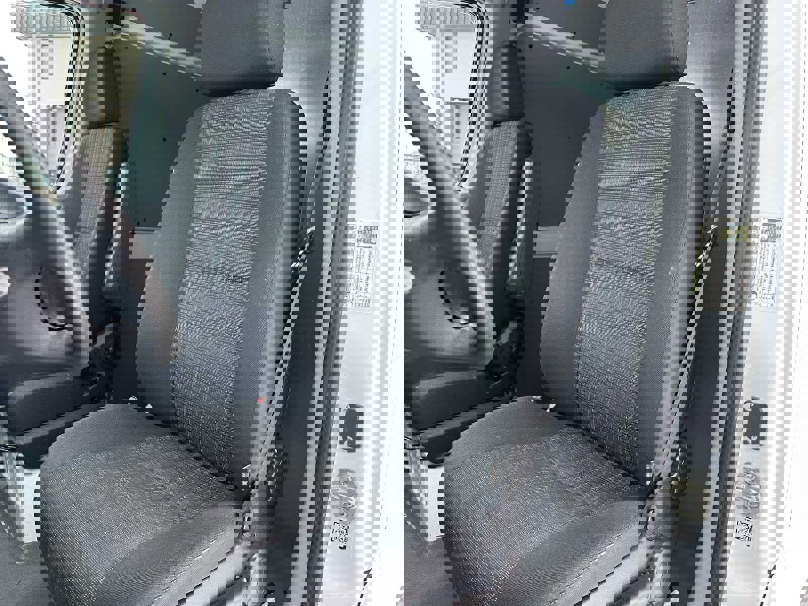 Used 2016 Freightliner Sprinter 2500 image 22