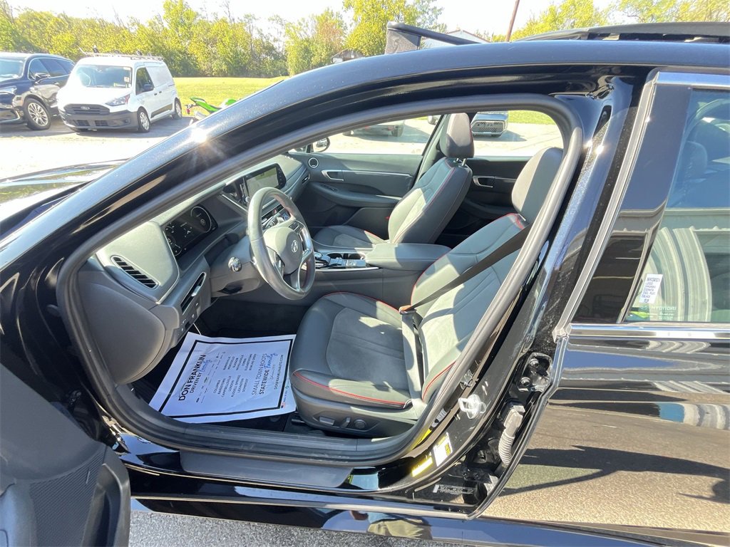 Used 2022 Hyundai Sonata SEL Plus image 11