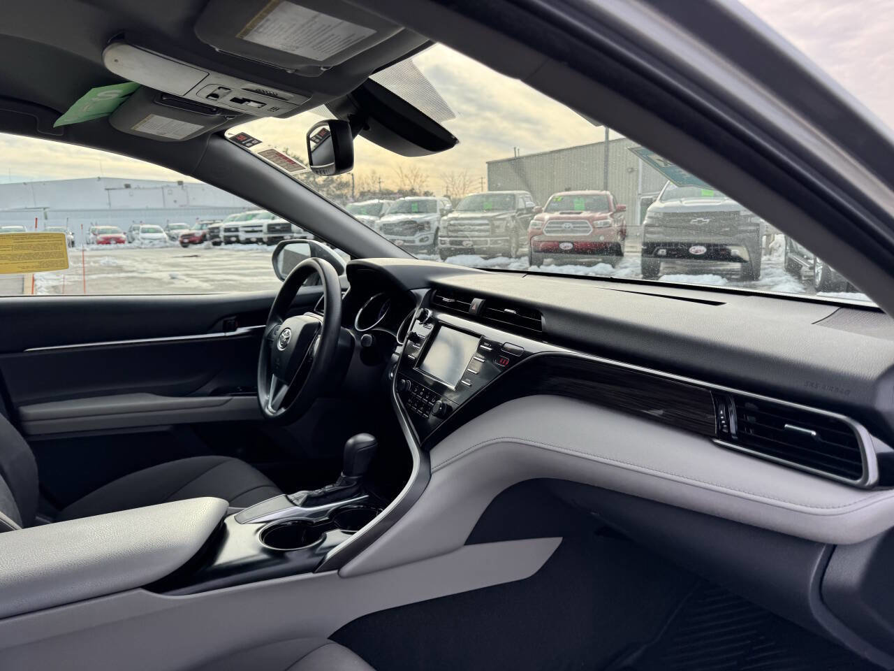 Used 2019 Toyota Camry LE w/ Convenience Package image 34