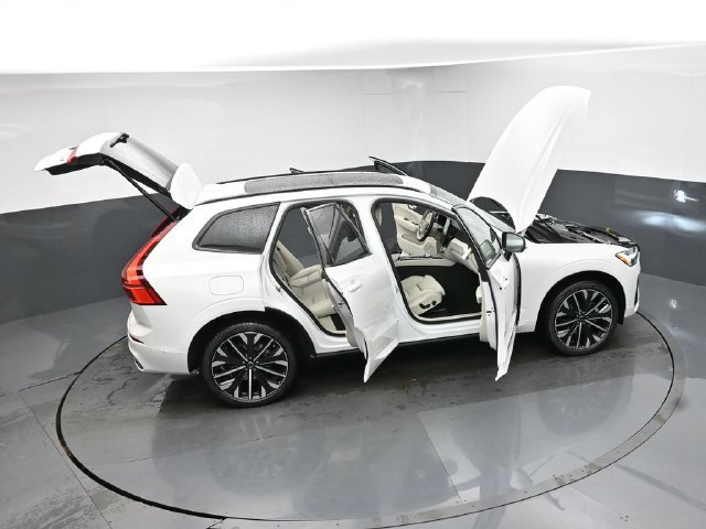 New 2027 Volvo XC60 B5 Ultra AWD/4WD image 49