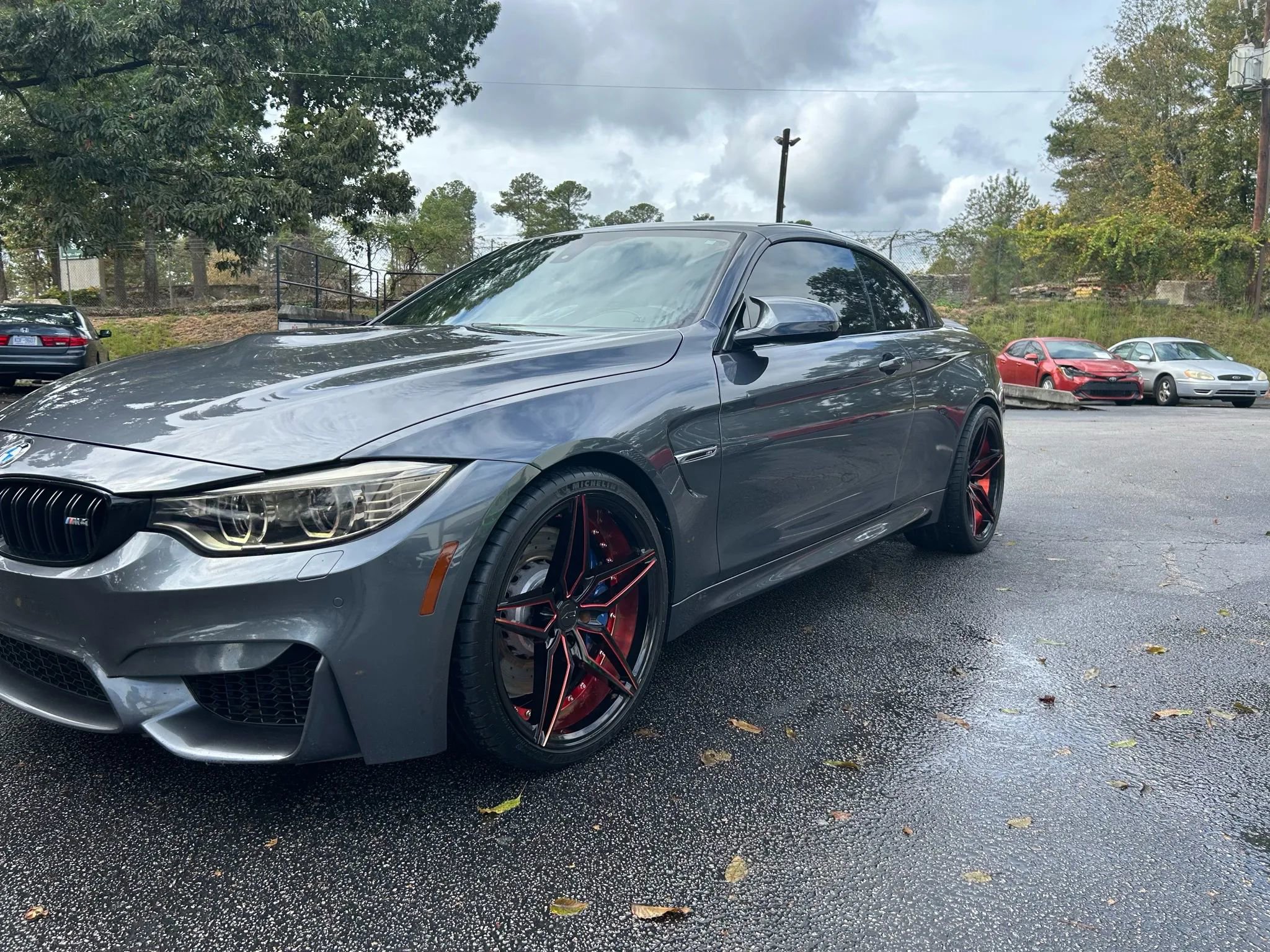 Used 2015 BMW M4 Convertible image 9