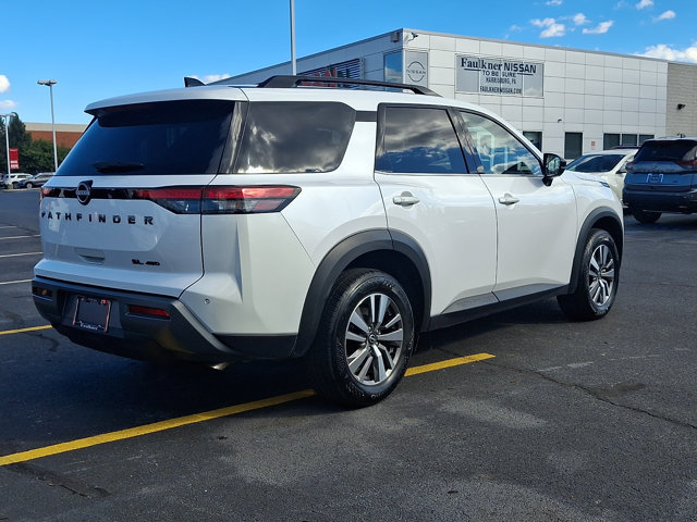 Certified 2026 Nissan Pathfinder SL AWD/4WD image 6