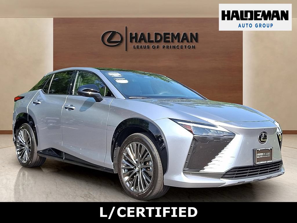 Used 2023 Lexus RZ 450e Premium w/ Accessory Package (Z1) AWD/4WD image 1