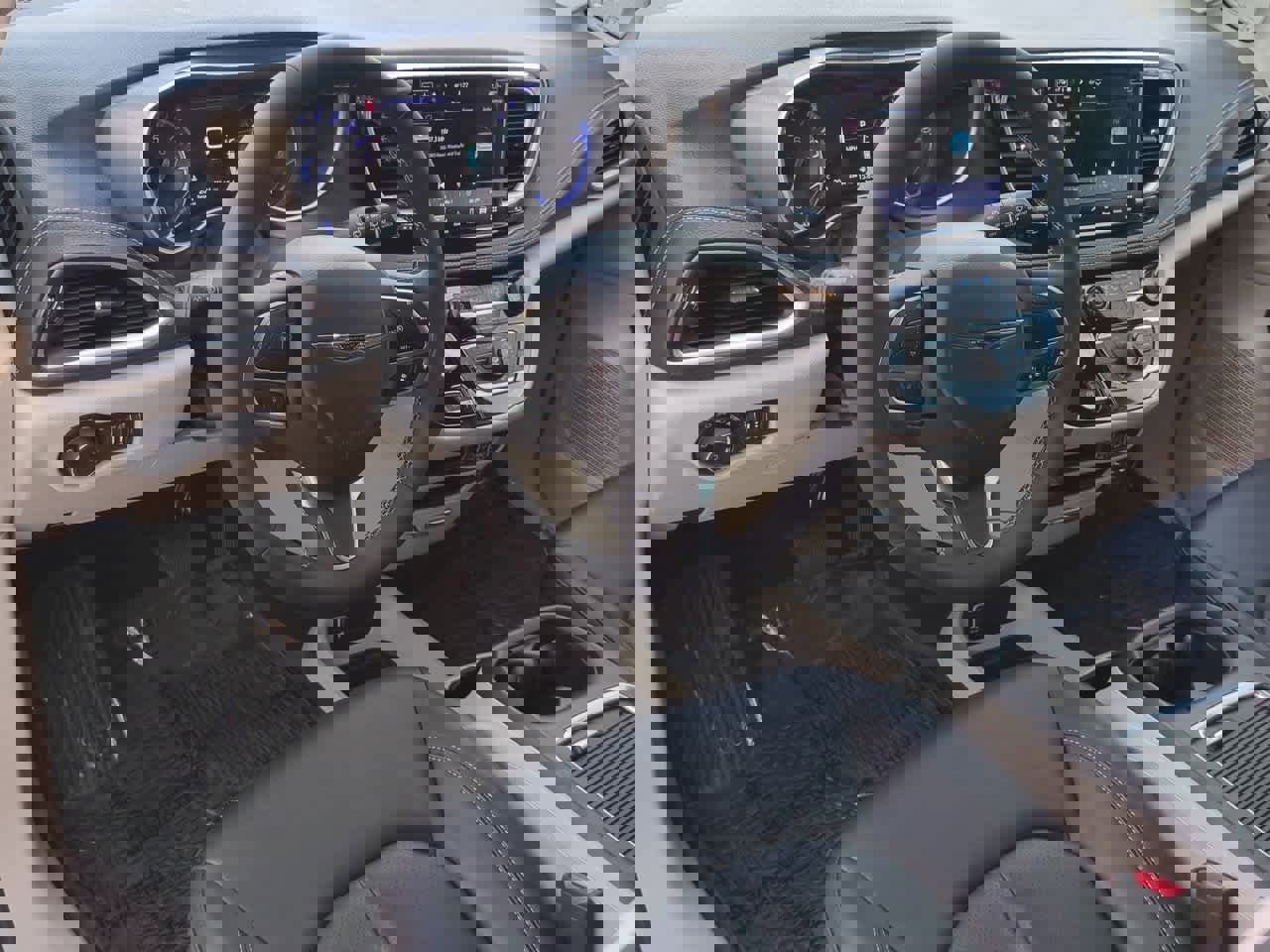 Used 2024 Chrysler Pacifica Touring-L w/ Road Tripper Package image 10