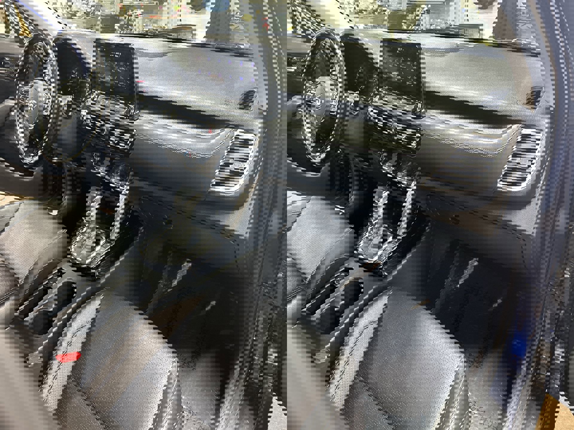 Used 2021 Kia Seltos SX image 29