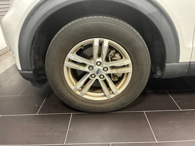 Used 2020 Ford Explorer XLT RWD image 27