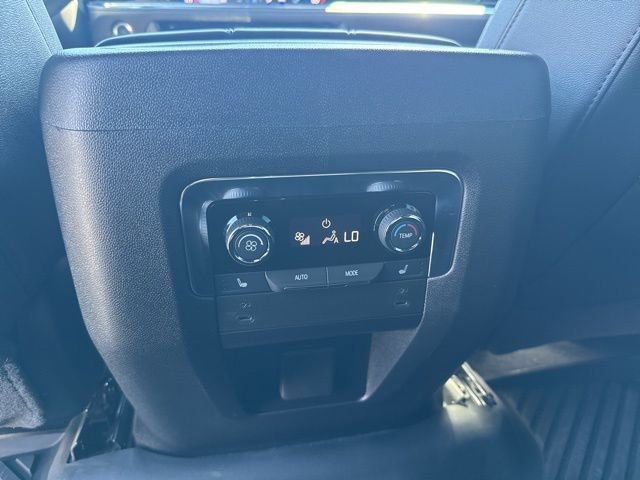 Used 2026 Chevrolet Tahoe Z71 w/ Comfort Package image 25