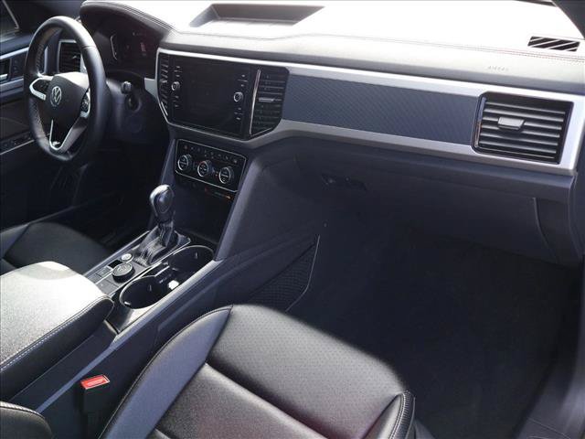 Used 2023 Volkswagen Atlas Cross Sport SEL AWD/4WD image 29