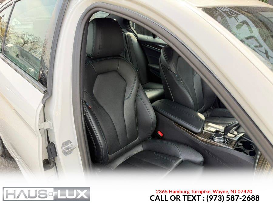 Used 2020 BMW 540i xDrive w/ M Sport Package AWD/4WD image 18