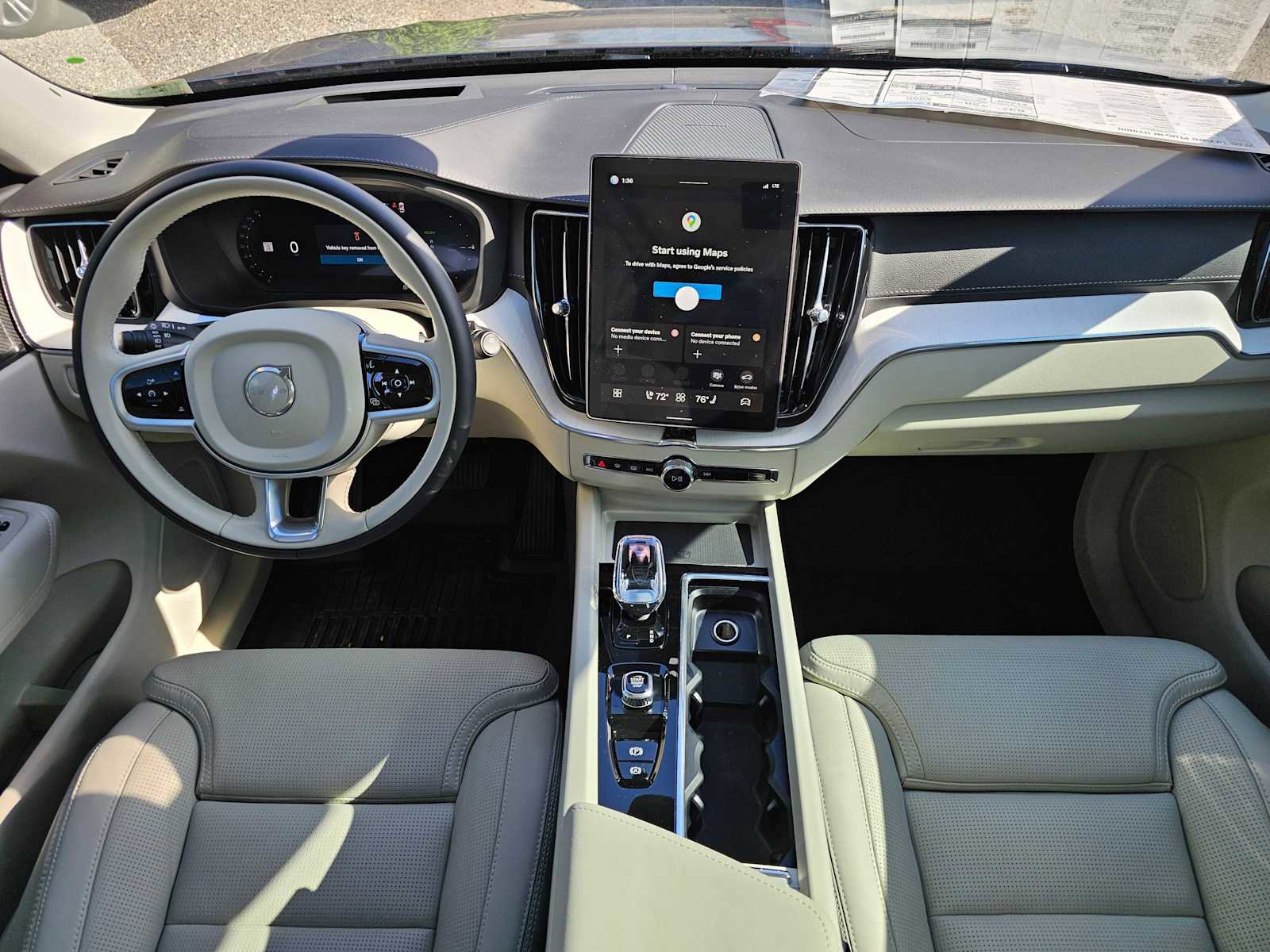 New 2026 Volvo XC60 T8 Ultra w/ Protection Package Premier image 22