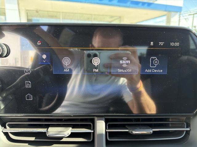 New 2026 Chevrolet Trax LT w/ LT Convenience Package FWD image 17