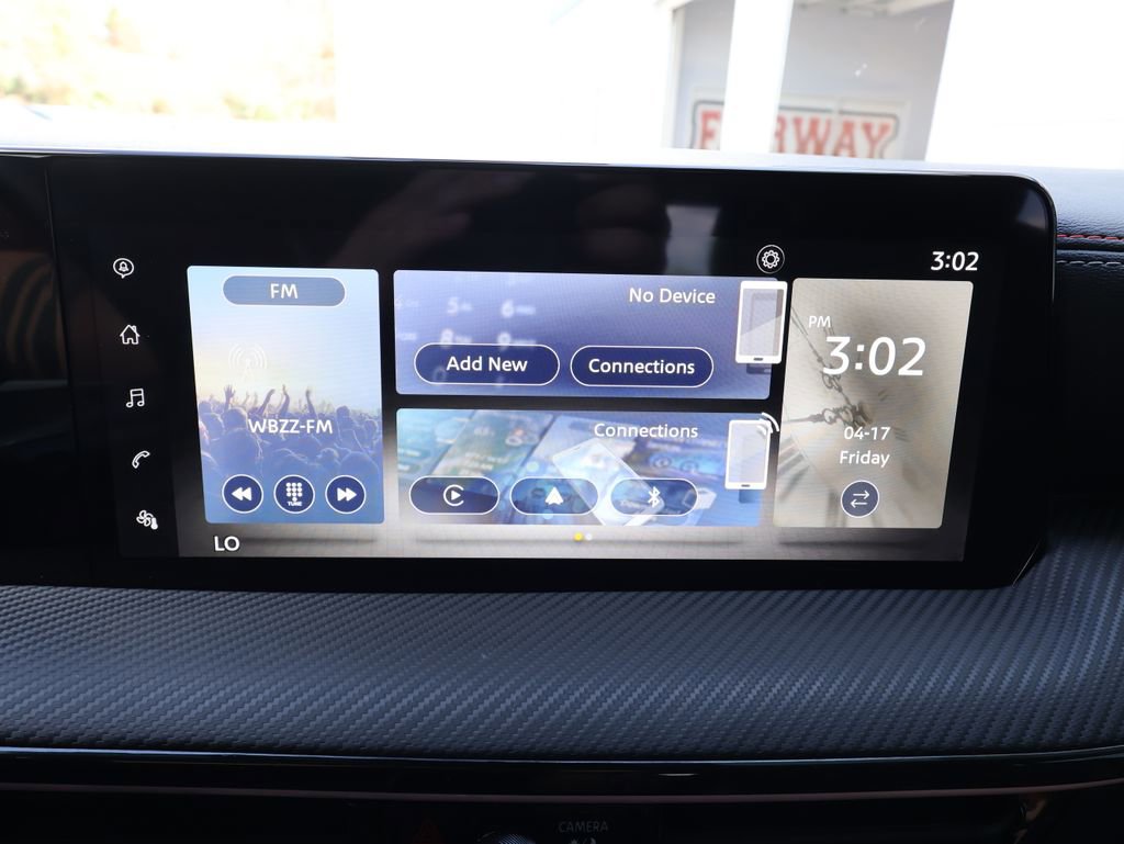 Used 2025 Nissan Kicks SR image 20