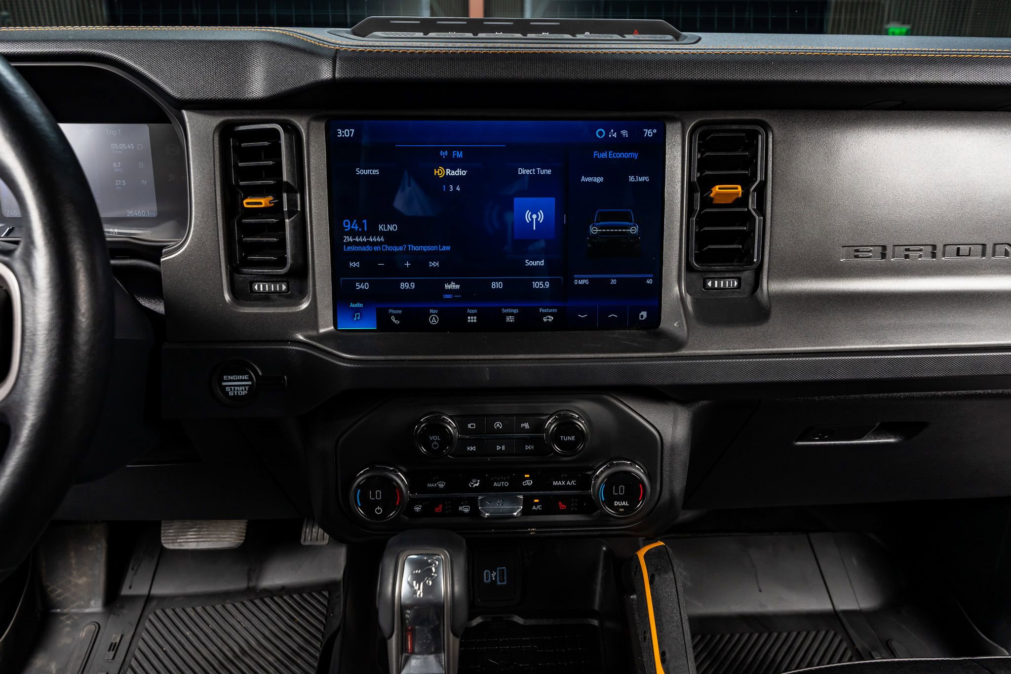 Used 2024 Ford Bronco Badlands image 25