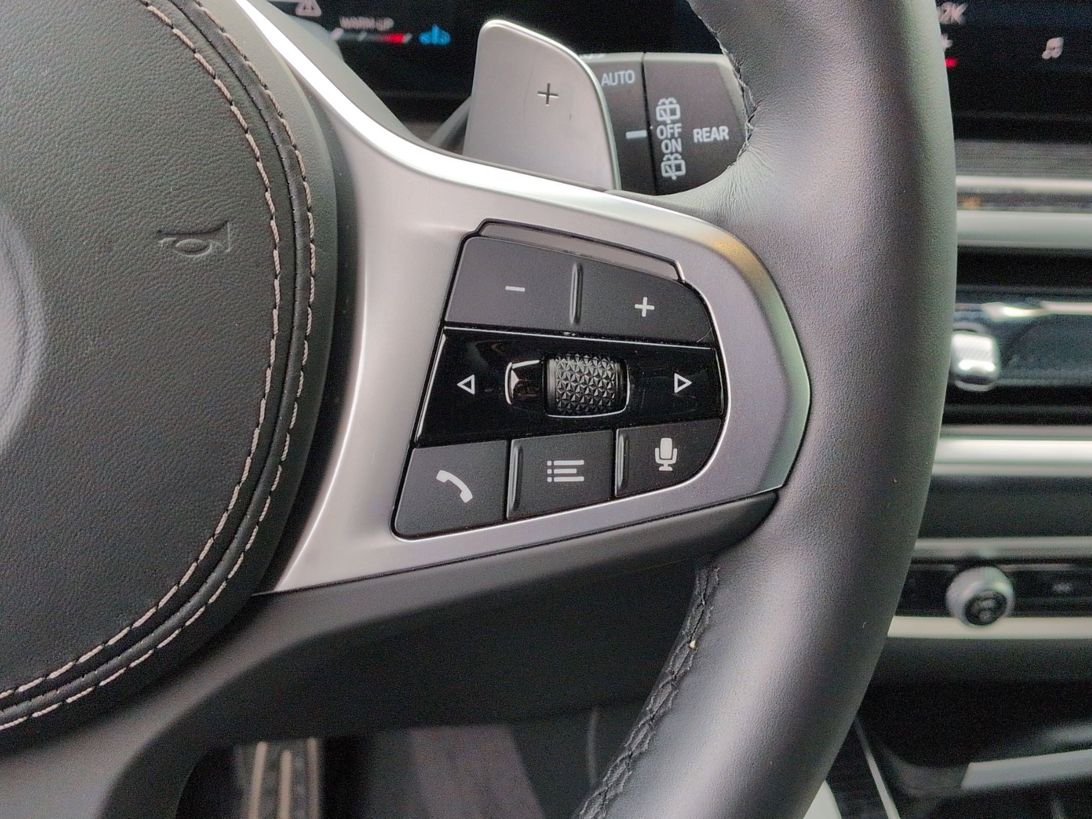 Used 2026 BMW X5 xDrive40i w/ M Sport Package AWD/4WD image 20