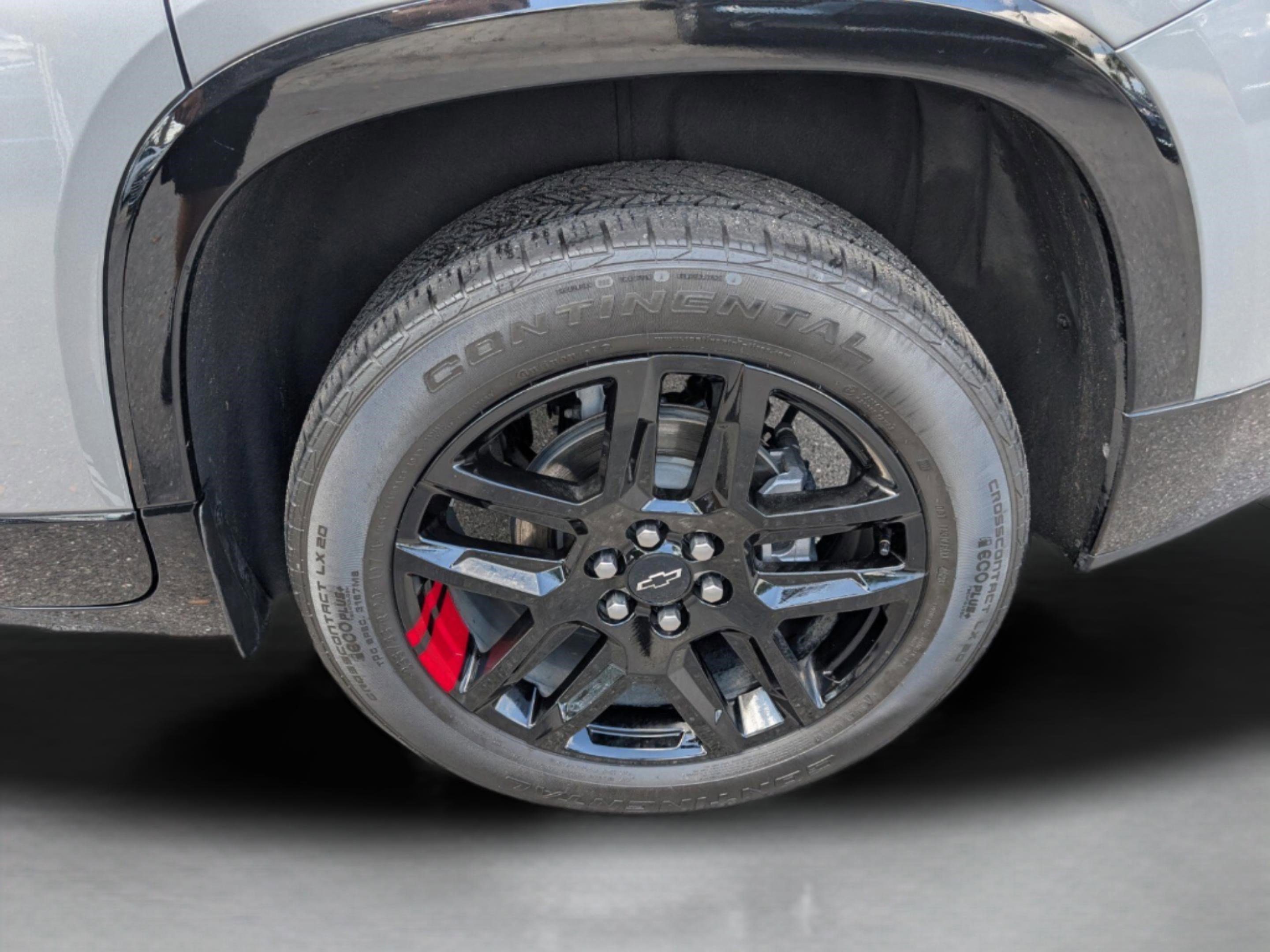 Used 2024 Chevrolet Traverse Premier w/ Redline Edition image 39