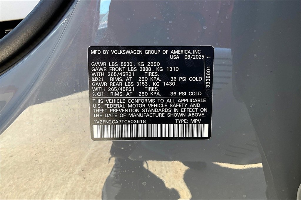 New 2026 Volkswagen Atlas SEL Premium R-Line image 8