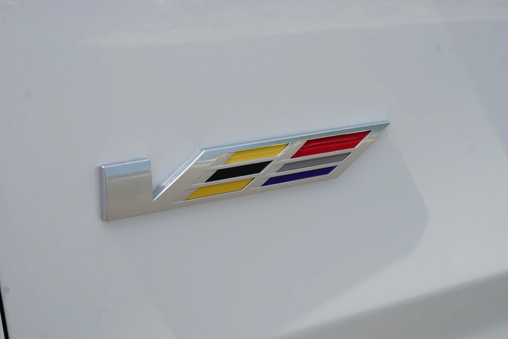 Used 2025 Cadillac Escalade ESV V AWD/4WD image 12